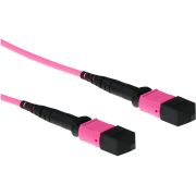 ACT 15 meter Multimode 50/125 OM4 glasvezel patchkabel polarity A met MTP female connectoren